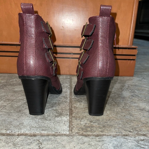 Burgundy booties - Picture 4 of 5